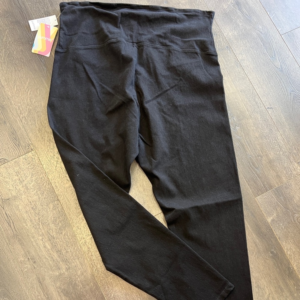 NWT Yummie Black Denim Leggings